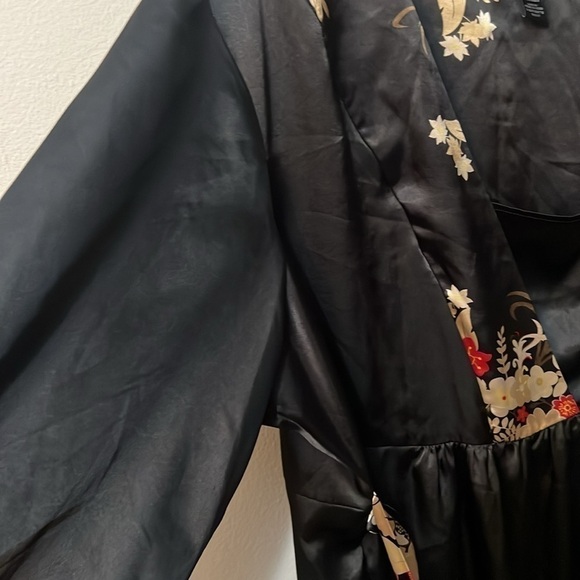 Apostrophe woman size 20-22 W black floral long blouse kimono style - Picture 6 of 6